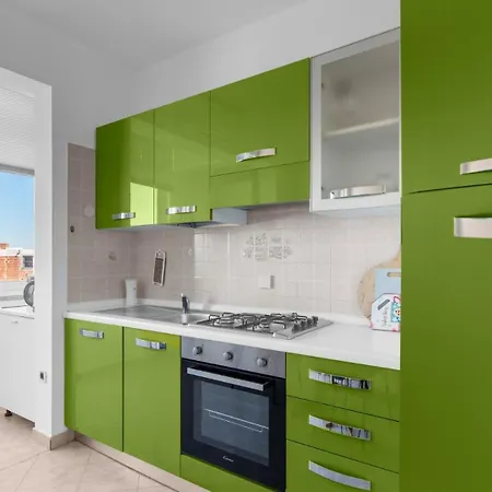 New Epulon With Sea View In Novigrad Апартаменты *
